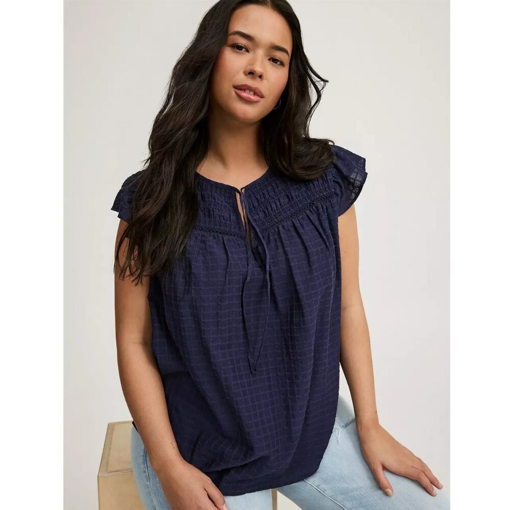 Torrid Smocked Yoke Top Size 4X Navy Blue Peplum Short Flutter Sleeves Cotton